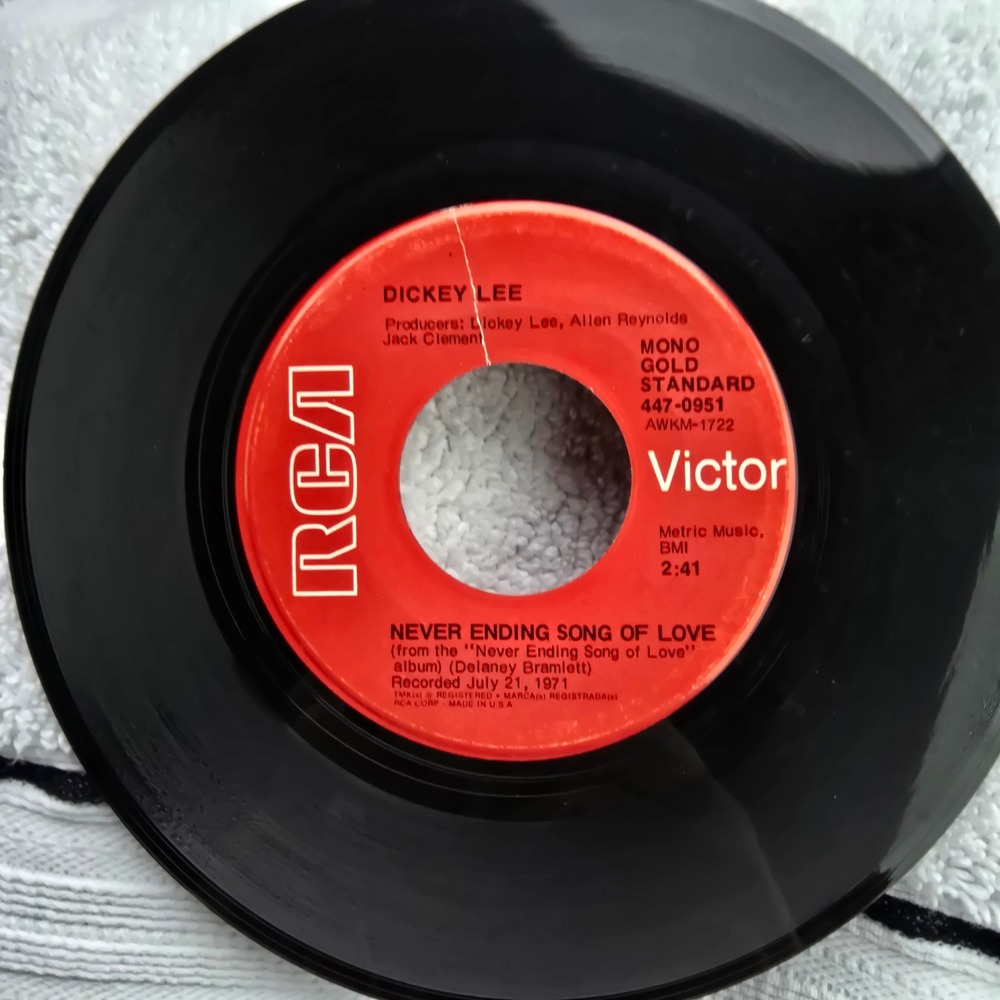 Dickey Lee Never Ending Song of Love Ashes of Love RCA Victor‎ 45 RPM 447-0951